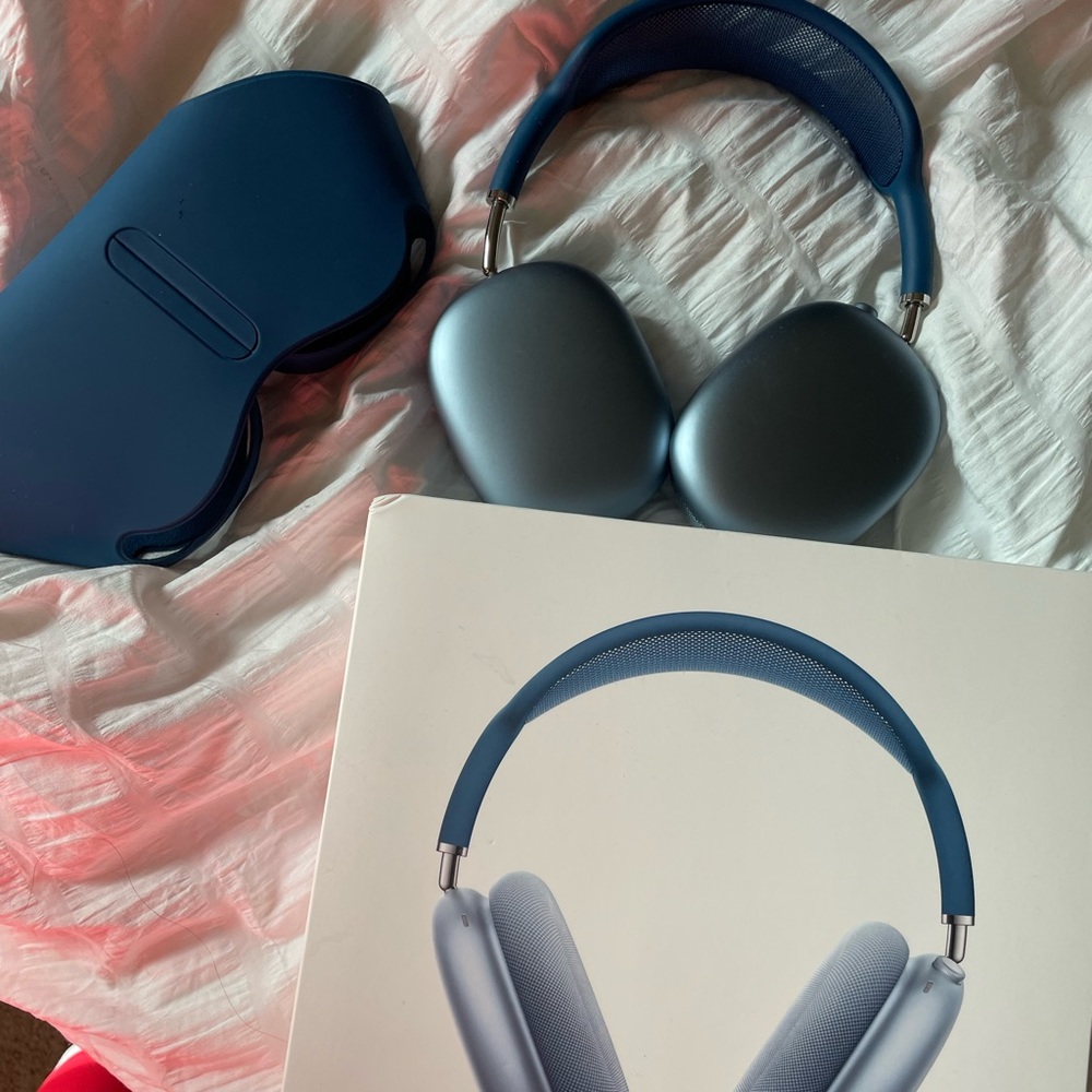 AirPod max